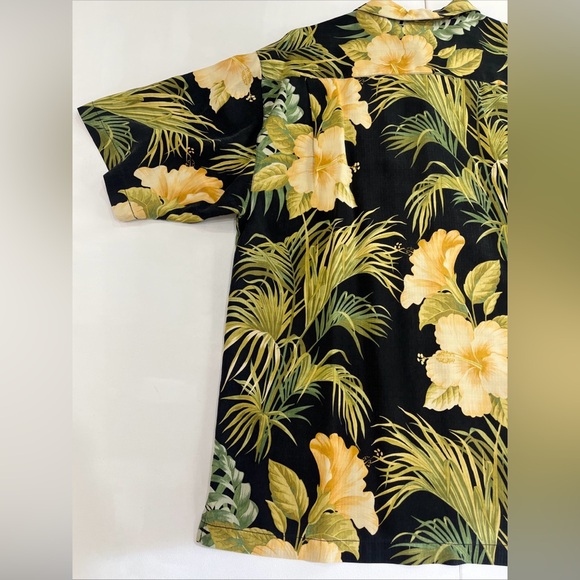 Tommy Bahama Hawaiian Floral Print 100% Silk Casual Camp Shirt Men’s M - Picture 11 of 15